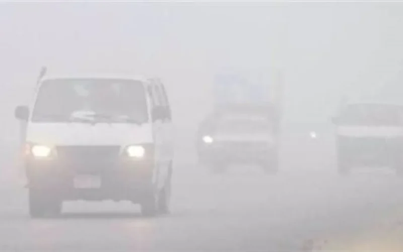 تحذير للأرصاد.. انخفاض درجات الحرارة وظهور شبورة كثيفة على الطرق الصباحية